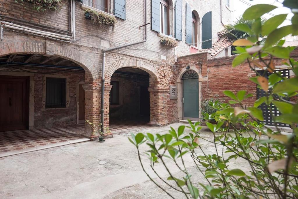 Bauhaus Venice Apartment Veneza Exterior foto